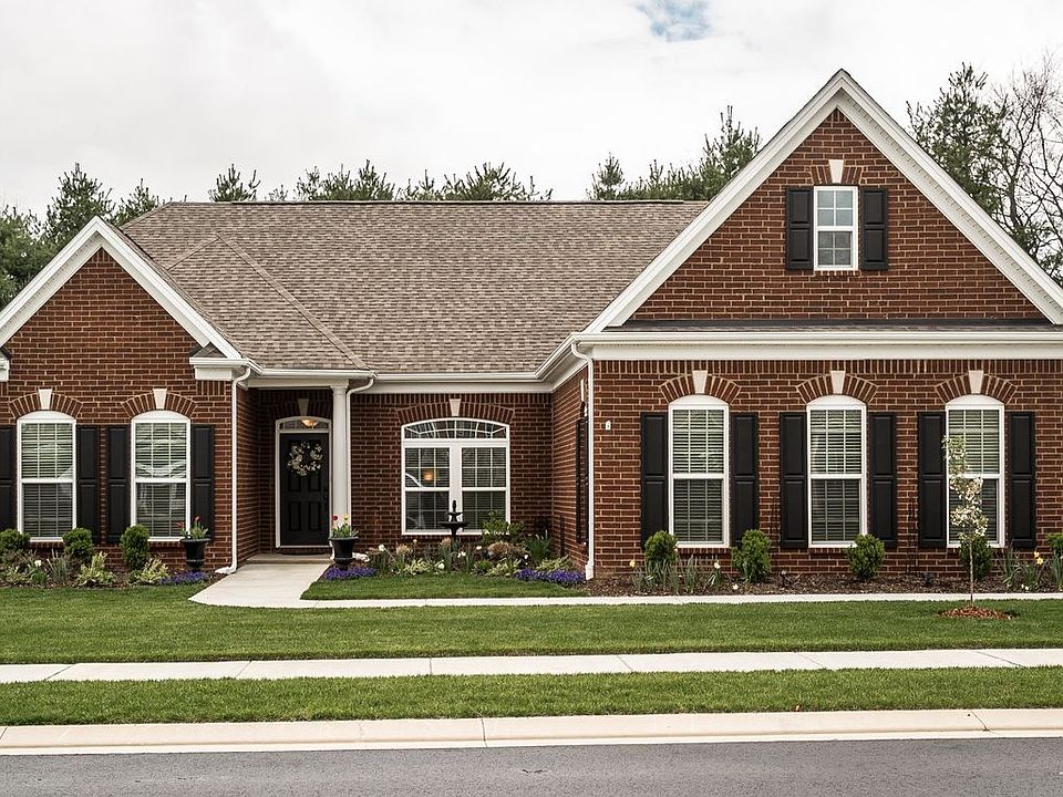 1st image of 589 Goodman Dr