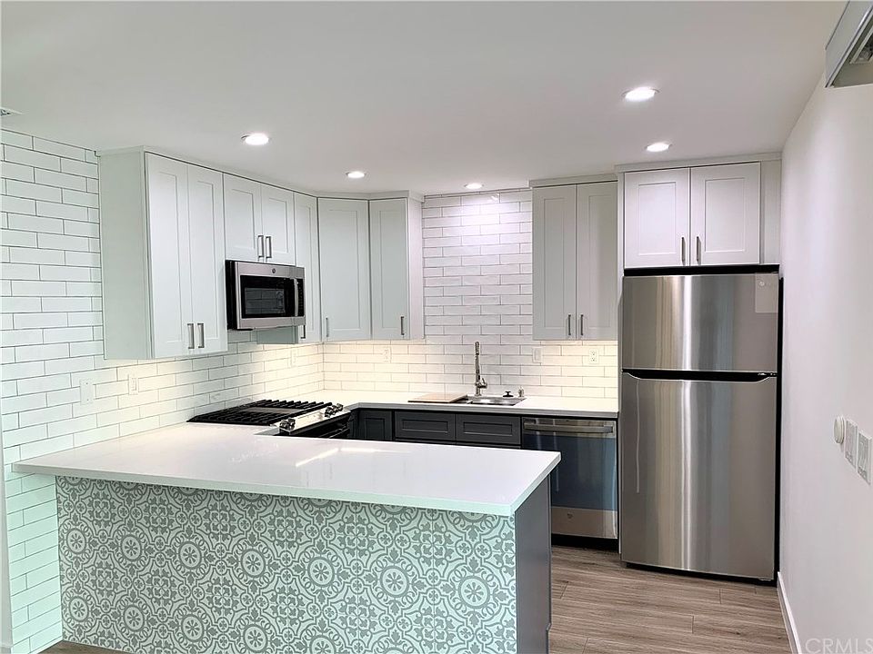 1st image of 1501 Artesia Blvd #6