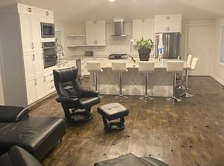 1877 Mecklenburg Hwy, Mooresville, NC 28115