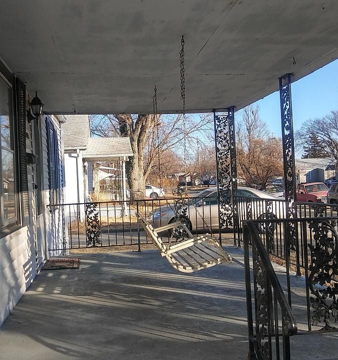Porch & swing