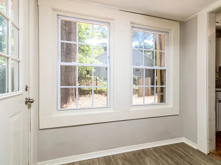 1 Hillcrest Ave — Photo 3