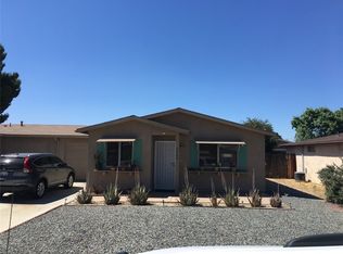 2471 W Oakland Ave, Hemet, CA 92545