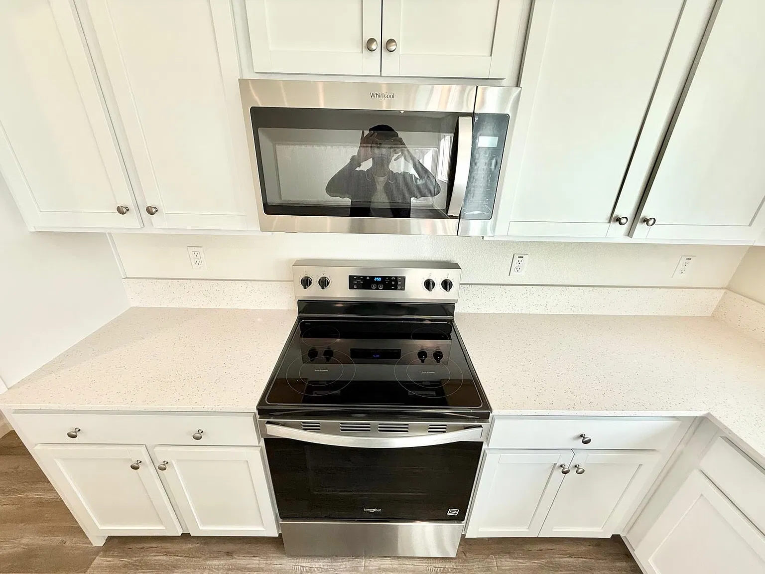4 bed, 2.5 bath, 1800 sqft, $3,100 — Photo 4