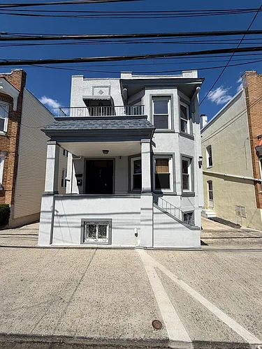 214 72nd St #2 Photo 1