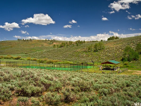 5675 N Dry Valley Rd, Helper, UT 84526