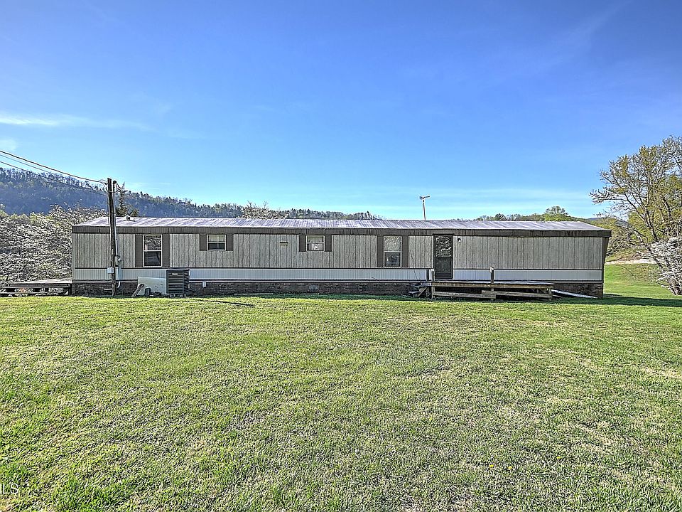 1st image of 889 Piercetown Rd