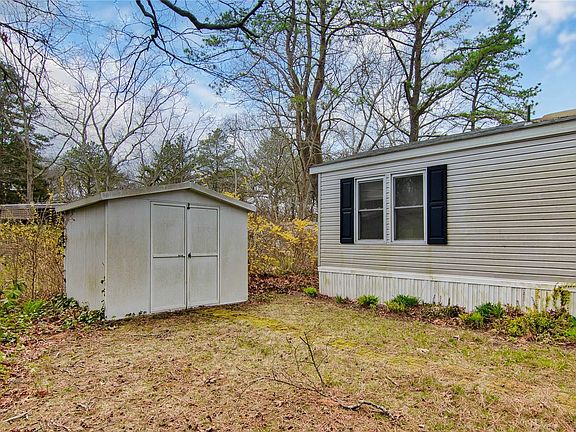 2nd image of 525/D22 Riverleigh Ave