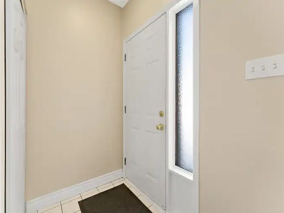 2nd image of 7 Woodvale Grn #1A