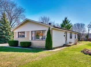 604 Rosedale Rd, Glenview, IL 60025