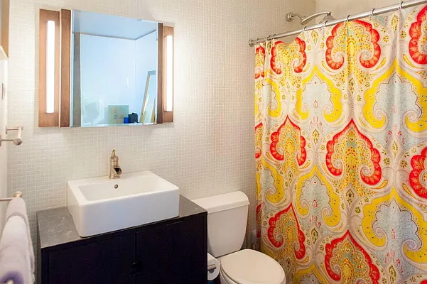 Rented by Town Residential | media 29