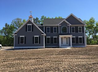 148 Whistling Straits Dr, Southington, CT 06489