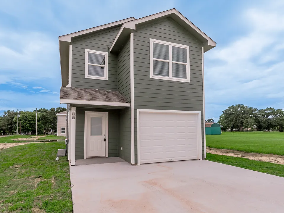 250 N Shady Oaks Dr