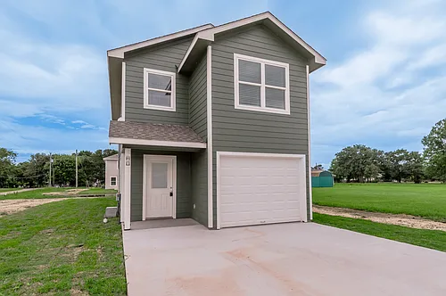250 N Shady Oaks Dr Photo 1