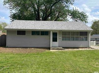 2456 E Devonshire Rd, Springfield, IL 62703