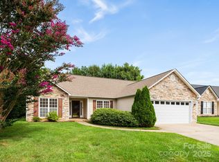 42 Morning Mist Rd, Fletcher, NC 28732