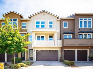 616 Jade St, Petaluma, CA 94952