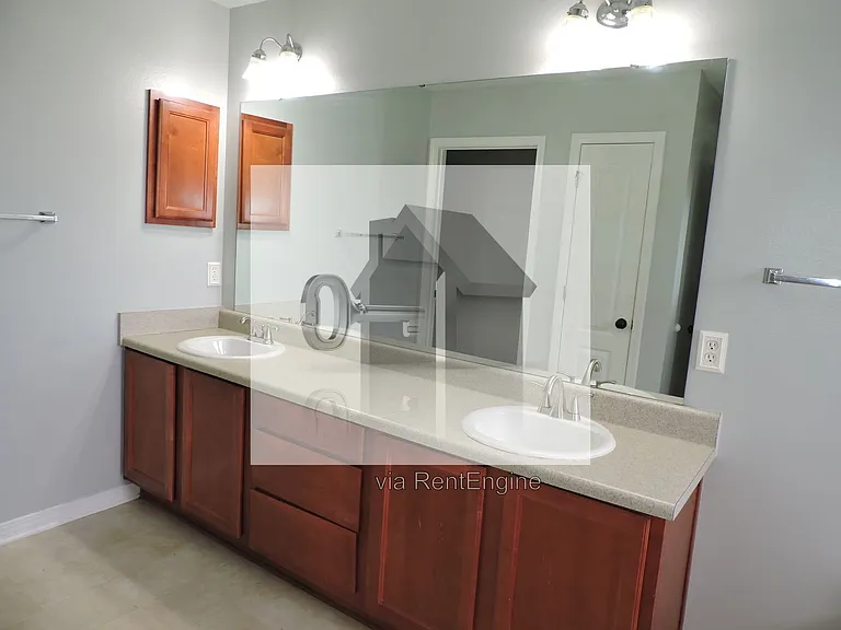 2310 Tall Oak Dr — Photo 16