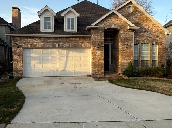 7712 Lakecrest Cir, Irving, TX 75063