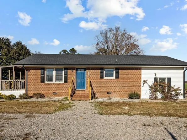 6920 Gourd Branch Rd, Lucama, NC 27851