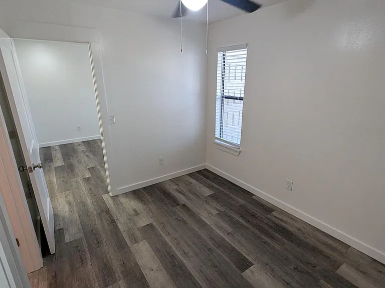 The Landing On 9 — Photo 13