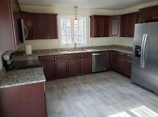 92 Ottawa St, Attleboro, MA 02703