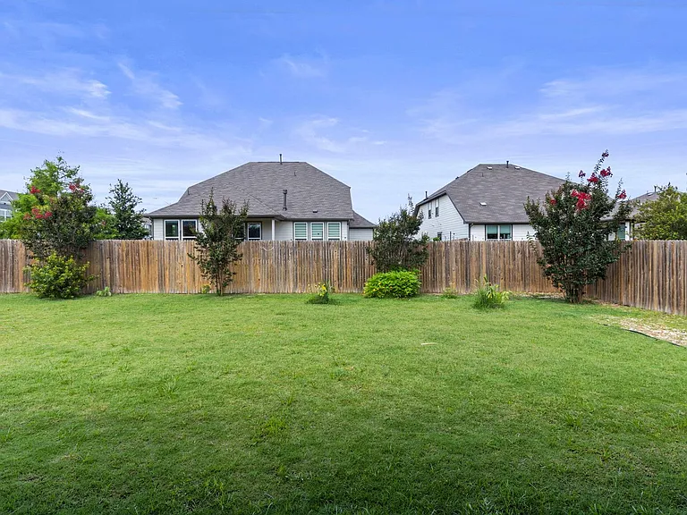 2605 Acoma Ln — Photo 39