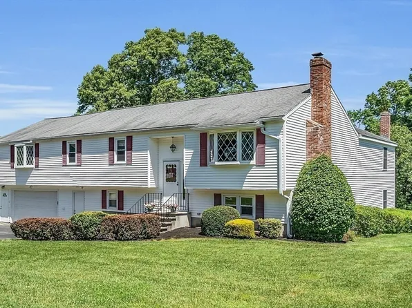 29 Tassi Dr, Marlborough, MA 01752