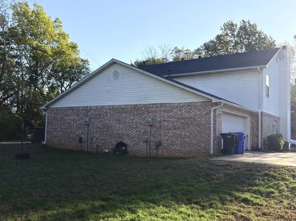 1689-1691 Saddlehorn Avenue, 1689-1691 Saddlehorn Ave, Fayetteville, AR 72703