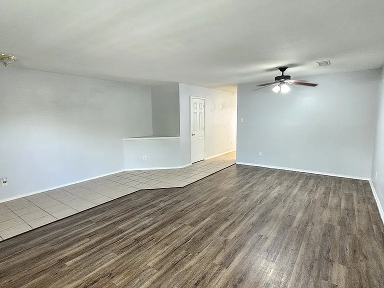 4305 Grassmere Rd — Photo 6