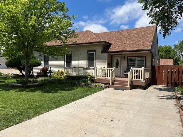 2620 18th St, Great Bend, KS 67530