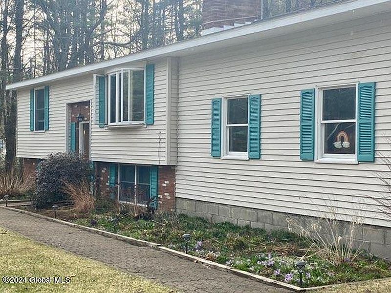 5th image of 877 Union Mills Road