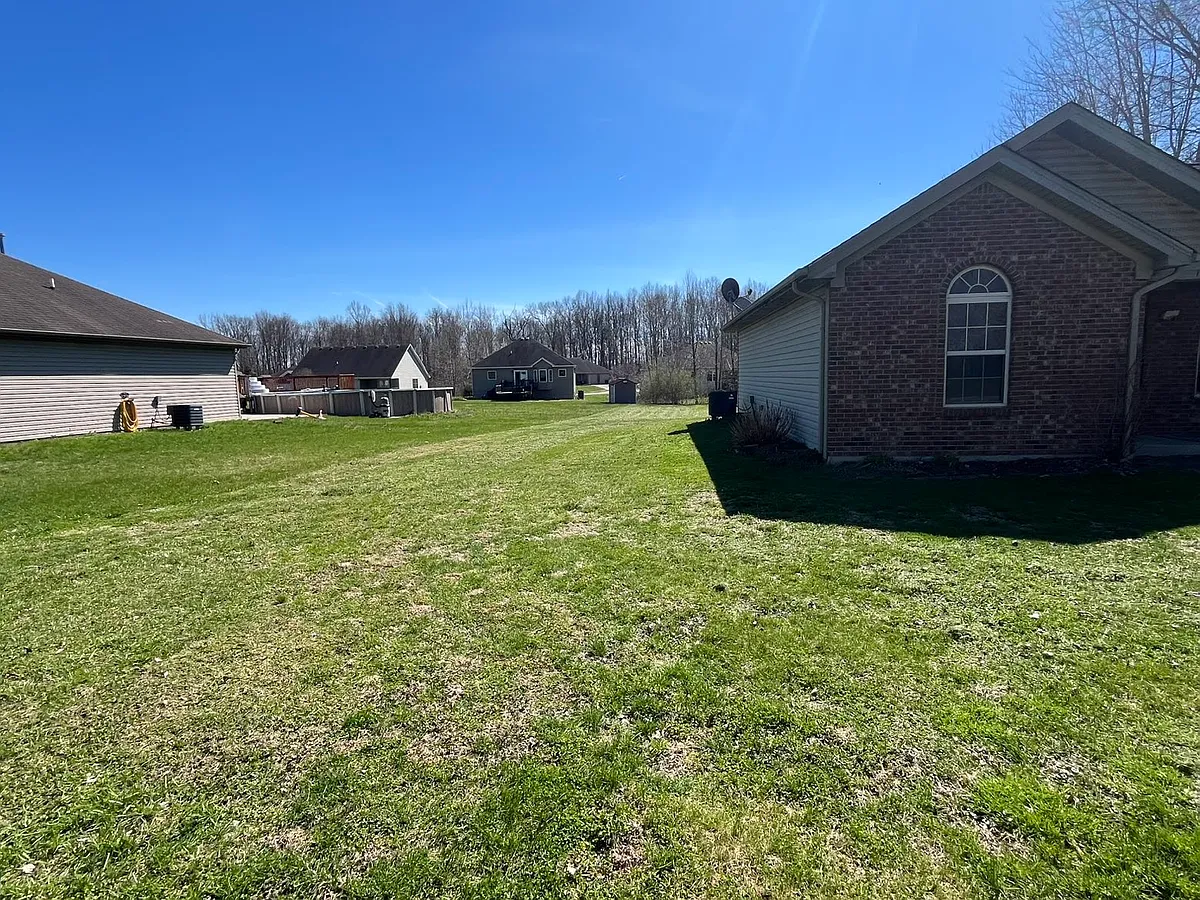 Front Left of House - 133 W Berna Dr