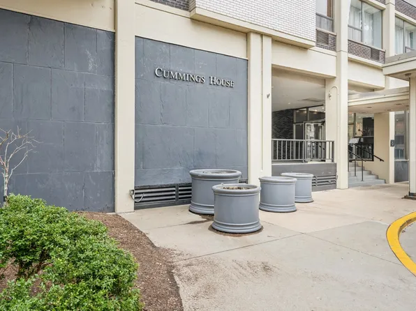 (undisclosed Address), Chicago, IL 60610
