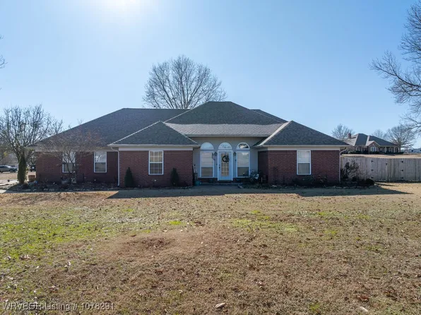 11 Chaffee Rd, Charleston, AR 72933
