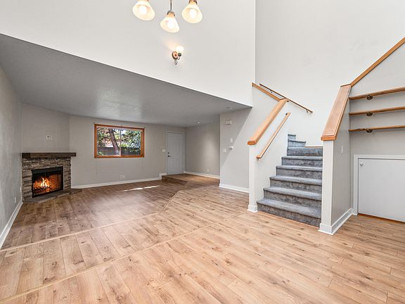 5th image of 1050 NE Butler Market Rd APT 3