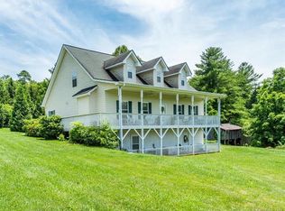 15 Wolf Rd, Asheville, NC 28805