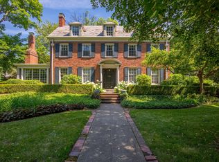 2402 Commonwealth Park N, Columbus, OH