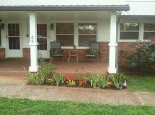 501 View Park Dr APT 4, Knoxville, TN 37920