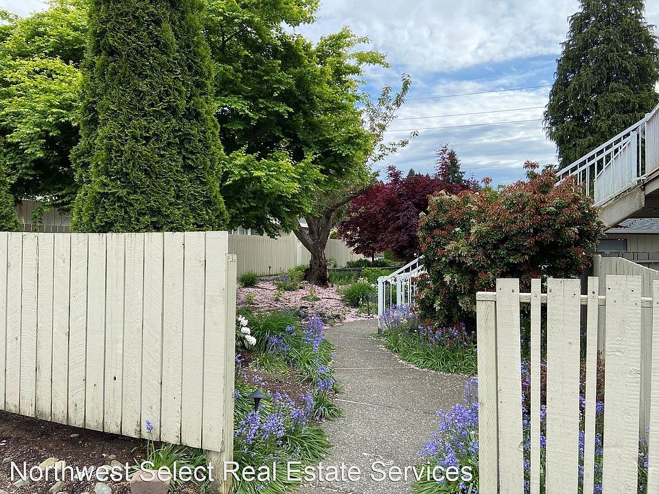 1st image of 420 E Sunset Way C-unit 6601446
