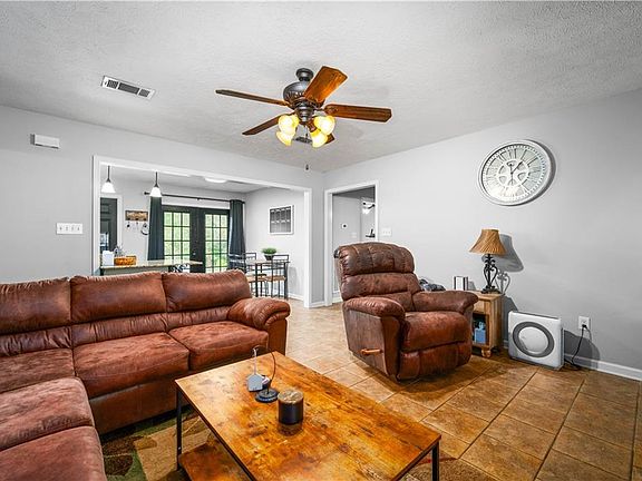 2nd image of 213 George Davidson Rd
