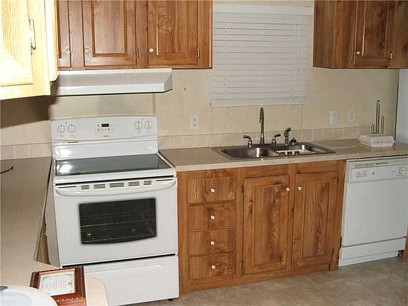 2nd image of 2109 Gina Dr