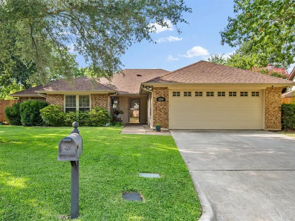 1209 Brookfield Ln, Mansfield, TX 76063