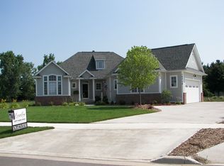 12715 Ospreys Way, Dewitt, MI 48820