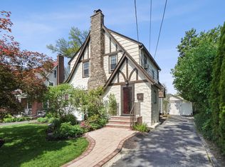 7 Undercliff Rd, Millburn, NJ 07041