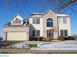 1753 Cloverdale Dr, Lancaster, OH 43130