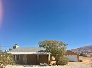 9495 Candlelight St, Apple Valley, CA 92308