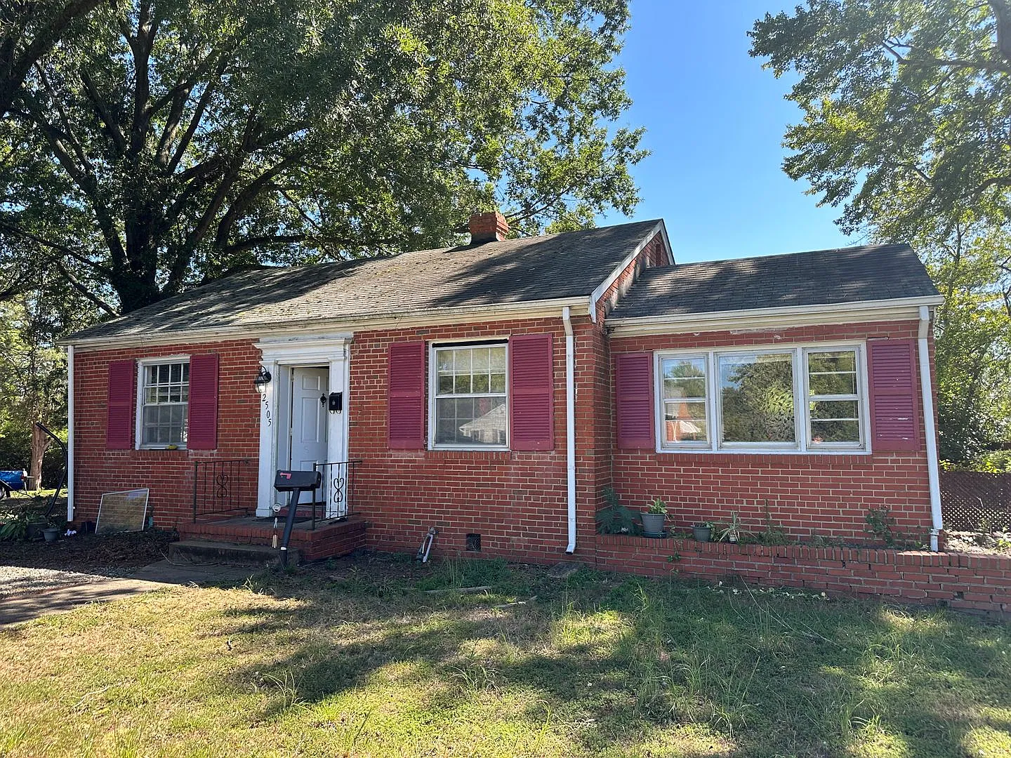 3 bed 1 bath in Henrico with Central HVAC — Photo 1