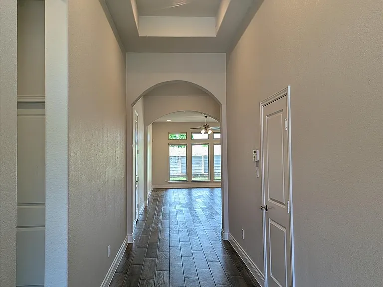 2043 Blackhawk Ridge Ln — Photo 3