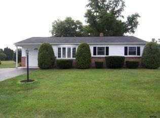 2640 Willapa Dr, Dover, PA 17315