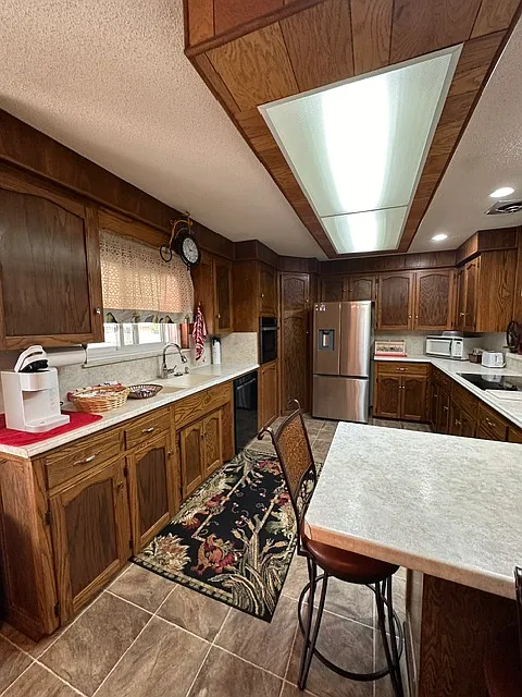 4 bed, 3362 sqft, $2,800 — Photo 3